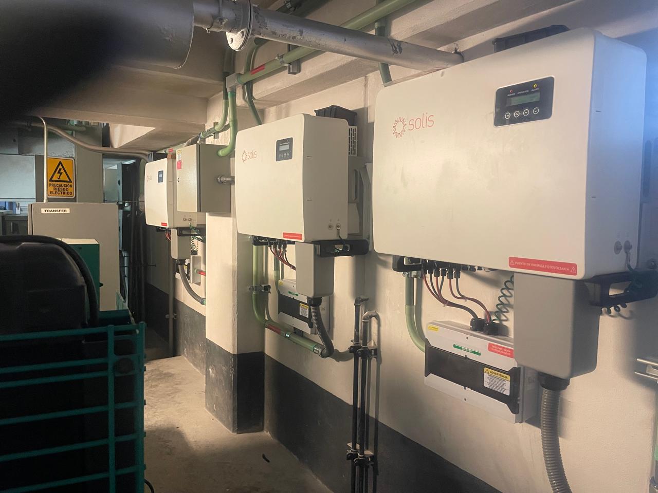 Casa Club Puerto Cancún - Inversores Solis instalados por Eurolatina Energy